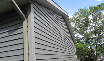 vinyl siding installer Paramount Siding & Windows Denver